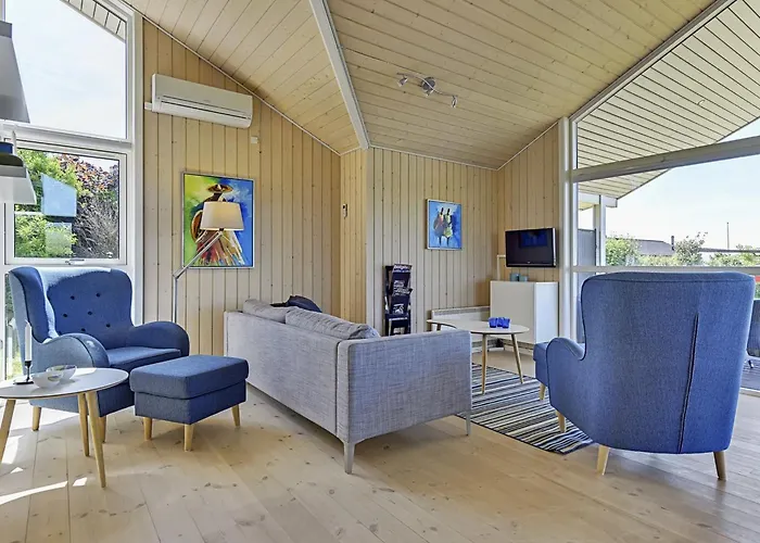 Holiday home Kierstine - 100m From The Sea By Interhome *